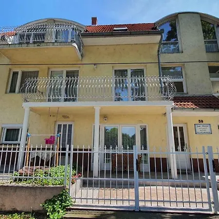 Two-bedroom Near Apartman Siófok