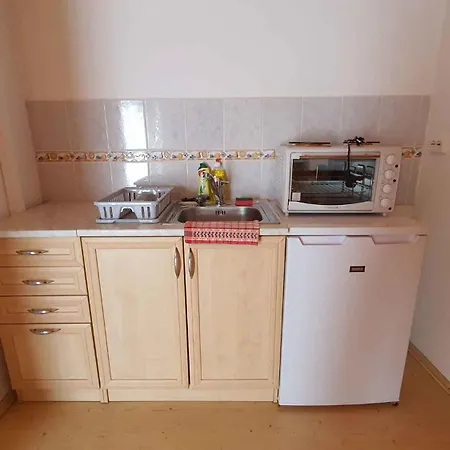 Two-bedroom Near Appartement *