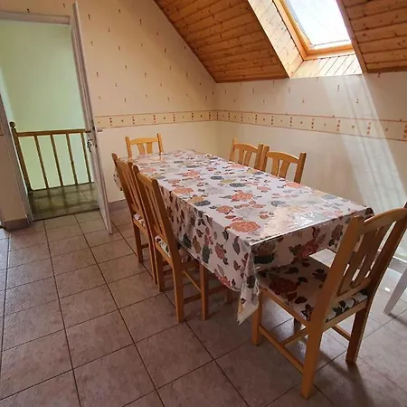 Two-bedroom Near Apartman
